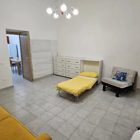 Un Passo Da Pompei *