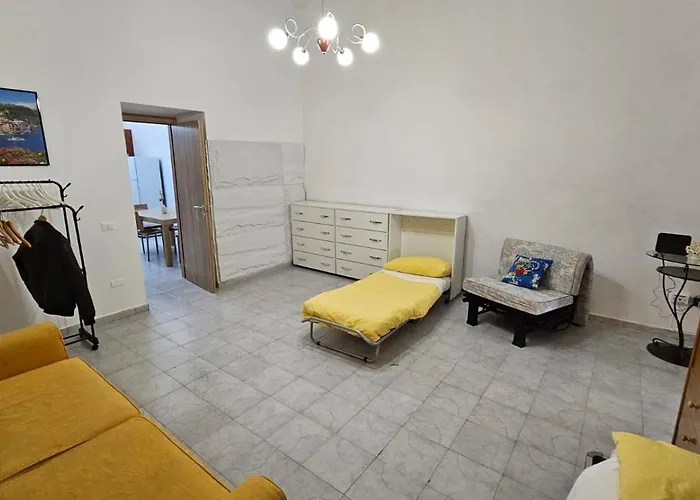 Un Passo Da Pompei *